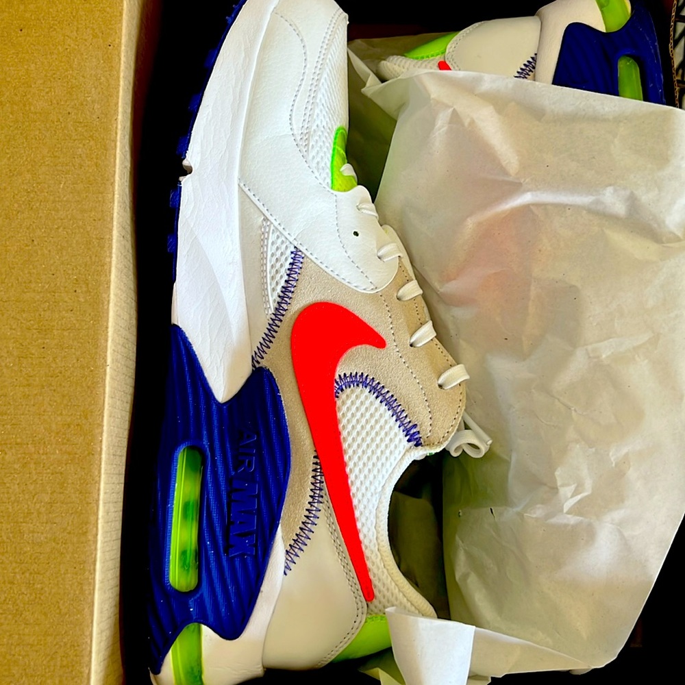 Men’s sneakers